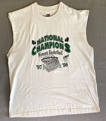 UND Womens Basketball ’97 ’98 National Champions Vintage 1998 Mens XL T Shirt