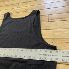 BROOKLYN MINT Biggie Tank Top Shirt Men M Black Graphic Color Hip Hop Retro Tee