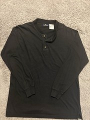 Vintage Y2K Puritan Men’s Long Sleeve Henley Shirt | Faded Black Medium