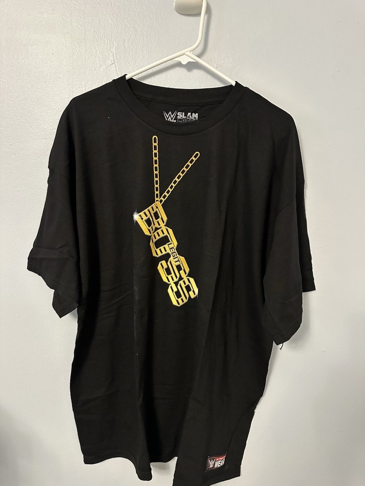 Sasha Banks Loot Crate WWE Slam Crate Black & Gold Graphic Logo Tee Men’s 2XL