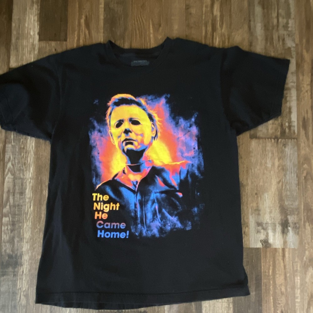 John Carpenters Halloween Michael Myers Large 100%cotton Themed TShirt