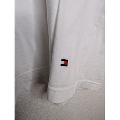 Tommy Hilfiger Men’s White V Neck Basic Tee XL Travel Casual Beach Preppy Chic