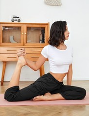 Workout Shorts Wide Leg Pants for Summer Capris,Sports Lounge Pants with Pock…