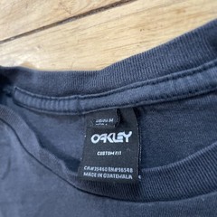 OAKLEY T Shirt Men M Black Orange Yellow Spellout Grunge Custom Sports Tee 38″