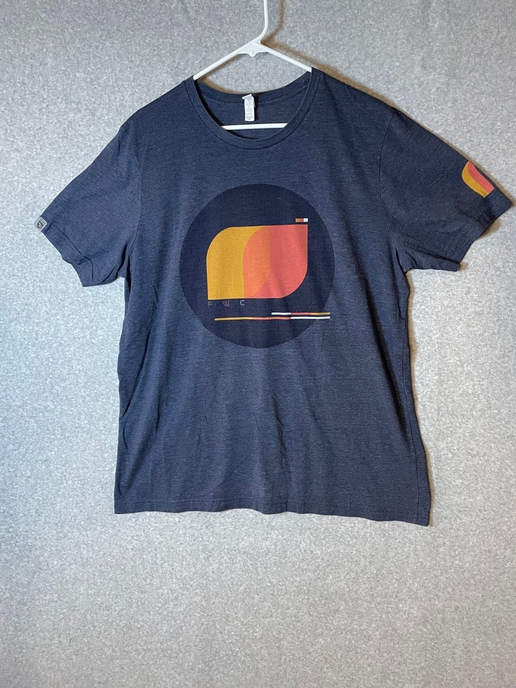 Future War Cult Age Of Triumph Destiny Bungie T Shirt Mens XL Navy Cotton Blend
