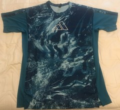 **# adidas PrimeBlue Textured Men’s Short-Sleeve Synthetic T-Shirt SIZE LG