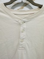Goodfellow & Co Long-Sleeve Henley Shirt — Cream men’s size large 100% cotton