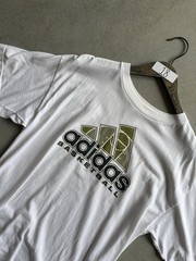 Men’s Vintage Adidas Big Logo T-Shirt size M