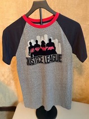 Justice League Raglan T-Shirt Gray Black Red Size XL