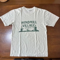 UES T-Shirt Set of 2, Size M, Green & Other Color, Men’s Fashion