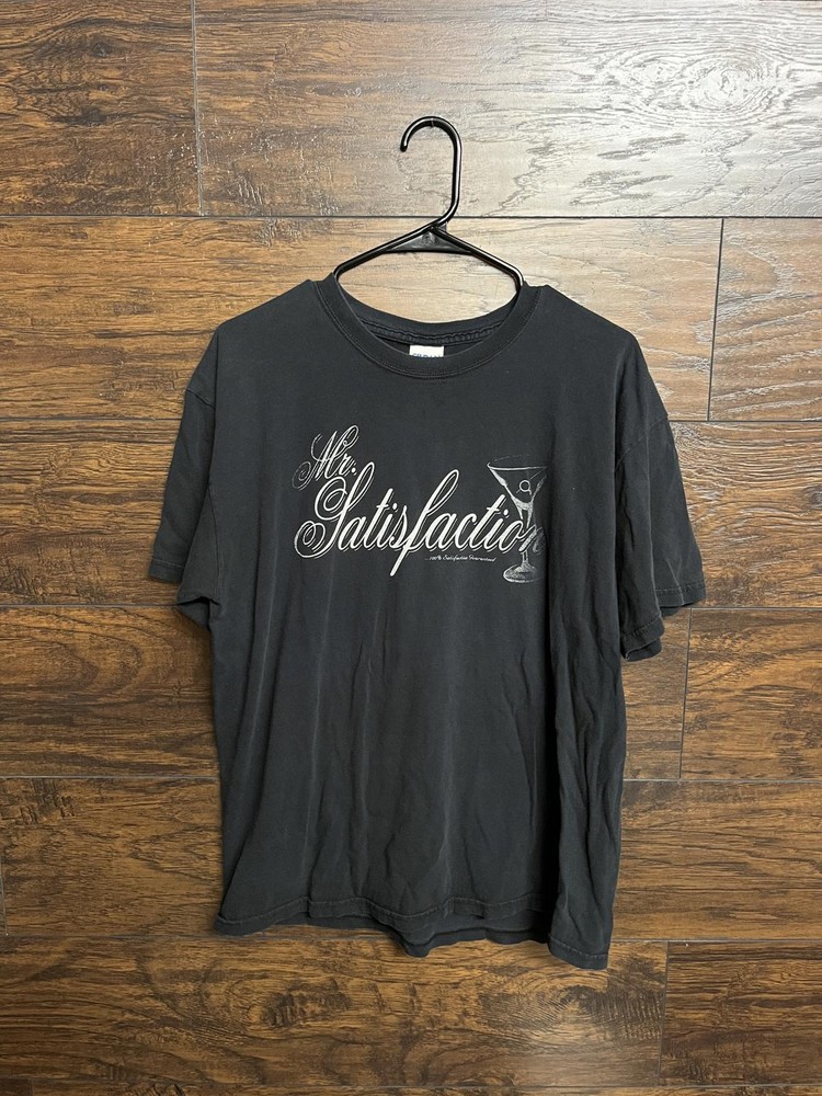 Mr. Satisfaction T-shirt 100% Satisfaction Guaranteed Tee -L