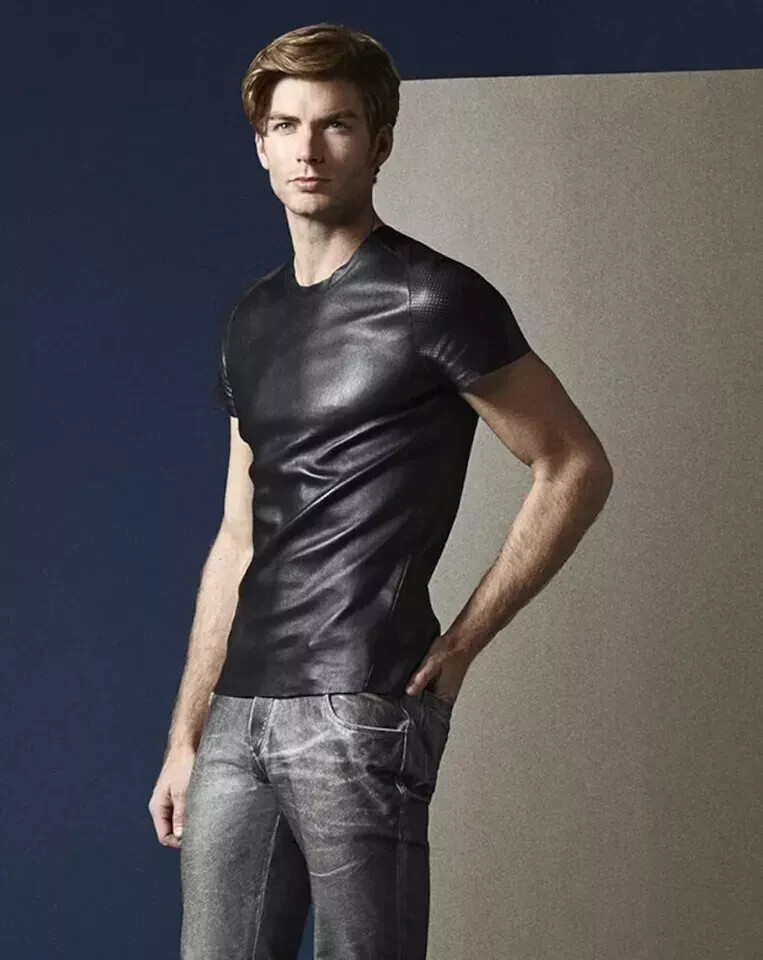 Men T-Shirt Black Stylish Handmade Lambskin Genuine Leather Summer Casual Soft