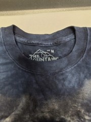 The Mountain LMU Lions Basketball Tie Dye Shirt Medium NCAA Loyola Marymount