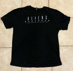 Aliens Expanded Unisex Size XL Black T-Shirt Gildan Soft Style from Documentary