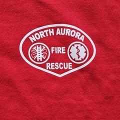North Aurora Fire Rescue Department T-Shirt Adult Red L/S Medium Graphic X5c