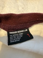 Trigger Design Lab Men’s 7 White/Burgundy Vintage 90s Strawberry Ringer Tee