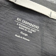 REI CO OP T Shirt Cotton Gray men XL Pocket Tee Lightweight Thin Comfy Hiking
