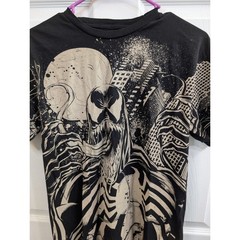 Marvel Venom Cityscape Graphic T-Shirt Mens Black Comic Print Tee – Size M