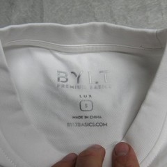 BYLT Premium Basics Shirt Mens Small White Lux Relaxed Split Hem Pocket Tee NEW