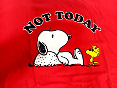 XL PEANUTS Snoopy “Not Today” Men’s Red ShortSleeve T-Shirt Free Shipping