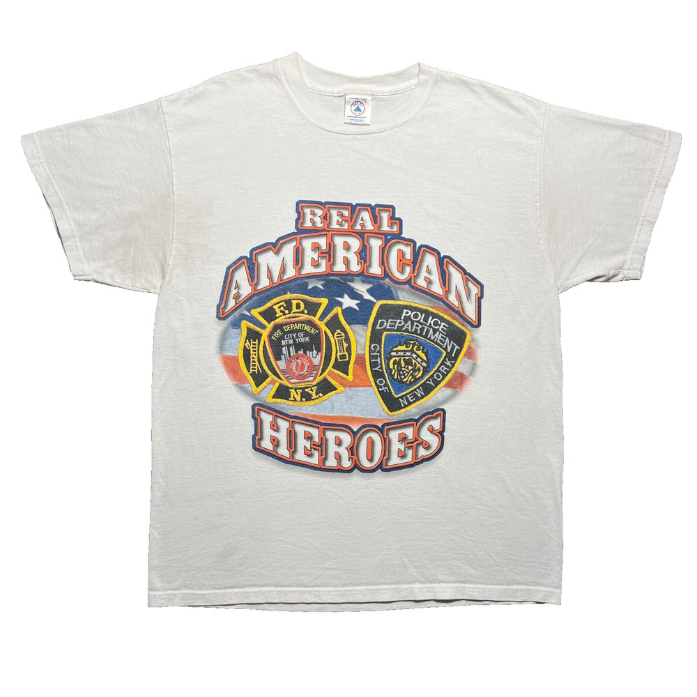 Vintage 2001 Real American Heroes NYC T Shirt Mens L White FDNY NYPD Delta Tag