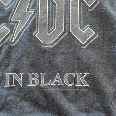 Vintage 2004 AC/DC Back in Black T-shirt