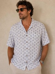Tommy Bahama 100% Silk Hawaiian Shirt Mens Blue Geometric Tropical Camp