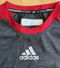 NWT ADIDAS UNIVERSITY OF NEBRASKA GREY & RED CLIMATE T SHIRT SZ M