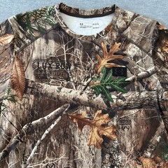 Under Armour Mens HeatGear Realtree Edge Camo Lux Row Distillers T-Shirt Large