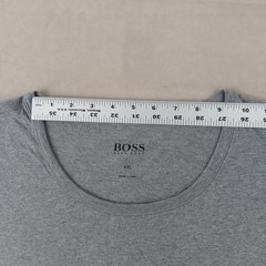 Hugo Boss XXL Mens T Shirt 22×30 Wide Neck Gray Embroidered Logo ** Fits Medium