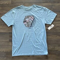 Quiksilver NWT Graphic Logo Spellout Light Blue Short Sleeve T Shirt Men’s L
