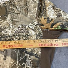 Realtree Camouflage Long Sleeve T-Shirt Men’s Small Camo Hunting Gear Outdoors
