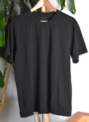 Uniqlo AIRism Men’s Black T-Shirt Size Large