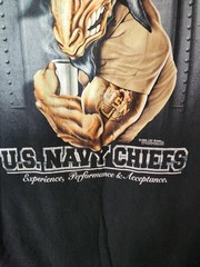 2006 Military 7.62 Design The Goat Locker T Shirt Black Large U.S. Navy Chiefs