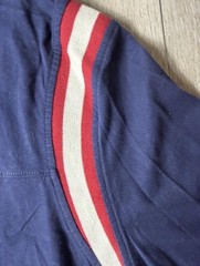 Tommy Hilfiger V-Neck T-Shirt Men’s XL Navy Blue Stripe Sleeve Crest Logo Casual