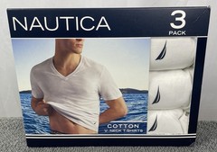 NAUTICA Men’s MEDIUM Pack of 3 White Tagless V-Neck T-Shirts New in Box