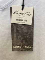 NEW Kenneth Cole Men’s Medium White Core Edit V-neck Short Sleeve T-Shirt