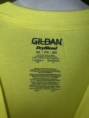 Gildan 2 Pocket T-Shirts Dryblend Yellow Size 3XL