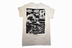 Box Set Mens Kanji Great Wave In Evil Ocean Graphic Shirt New S, L, XL