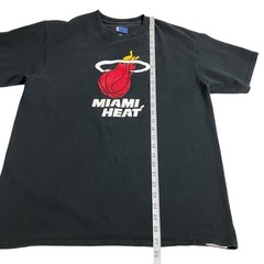 NBA Miami Heat Basketball Shirt Mens Large Black Retro Logo Short Sleeve Cotton