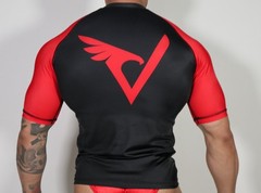 MEN’S BLACK/RED COMPRESSION SHIRT SIZE L