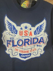 Medium Men’s Sweet Bay Florida USA T-Shirt Navy Blue Red White Logo Patriotic 2