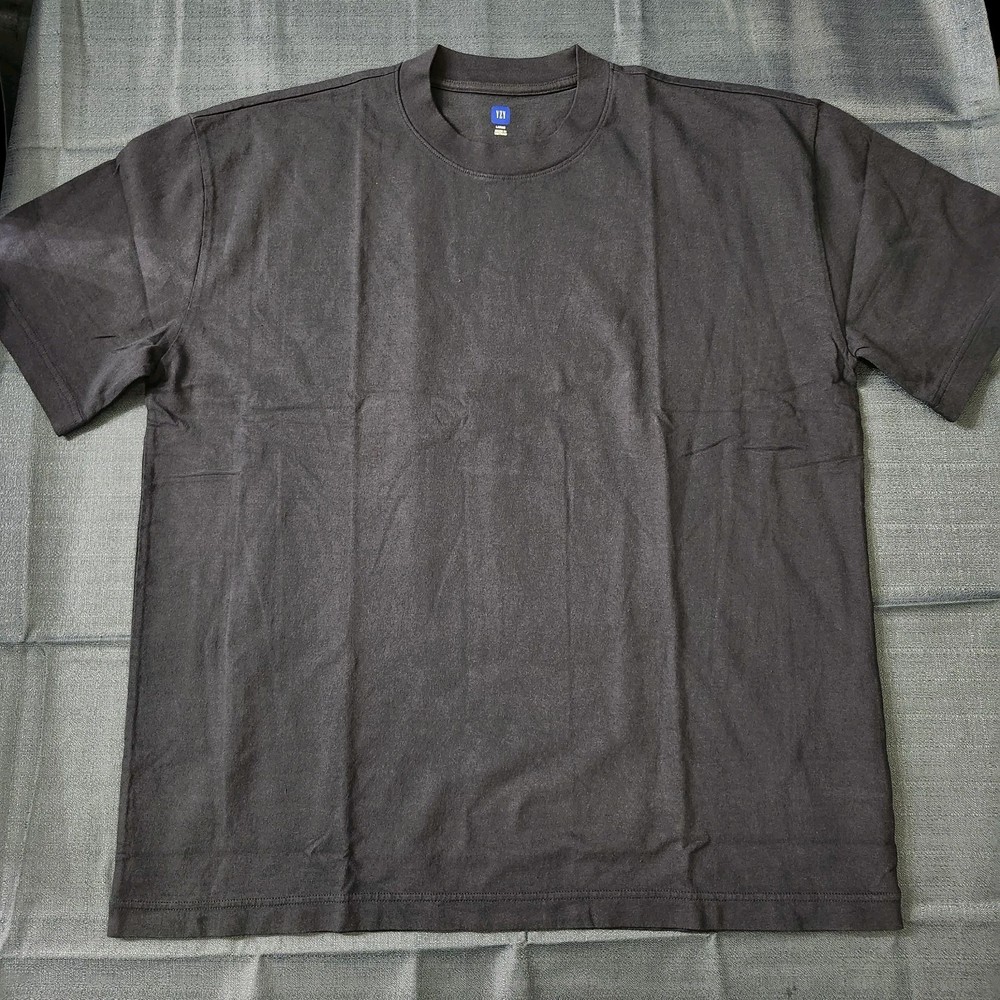 YZY Gap Regular Fit Tee Shirt Tapestry Navy Size Large Euc