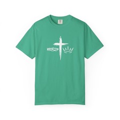 Cross With Crowns Shirt Christian Shirts for Men Graphic Jesus Shirts For Men