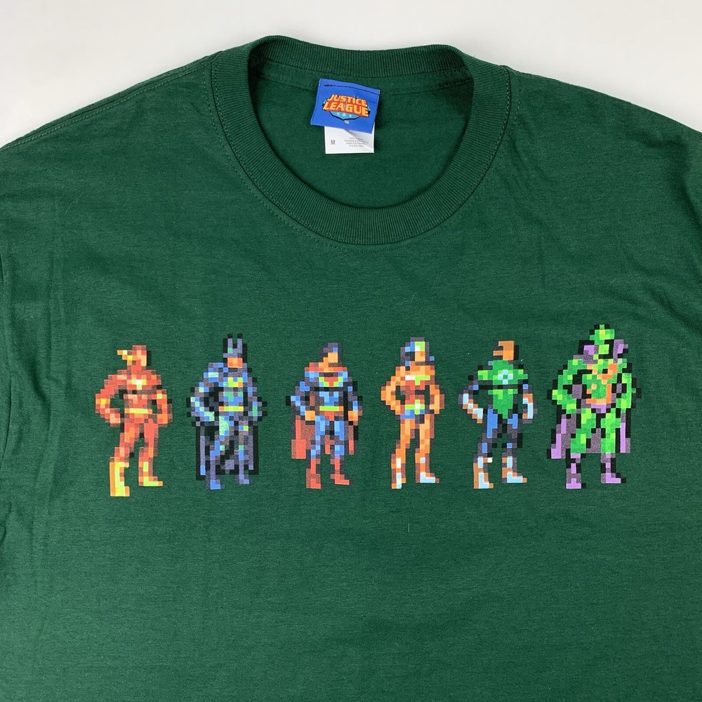 Justice League DC Comics Entertainment Weekly 8-Bit Style T-Shirt Mens Medium