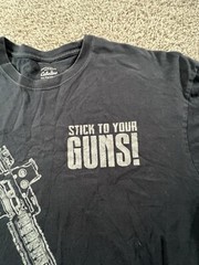 Cabela’s Men’s T-Shirt Handgun stick To Your Guns Size 2XL Black
