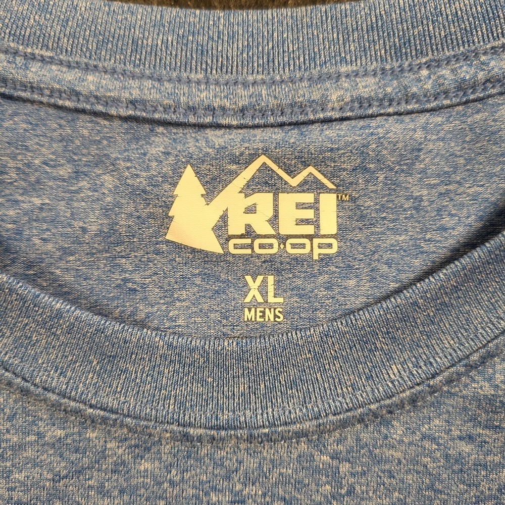 REI Co-Op T Shirt Tee Men’s XL Long Sleeve Blue Active Pursuits Gym