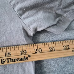 GAP Mens Standard T Shirt Medium Taupe Grey 100% Organic Cotton Pocket Tee