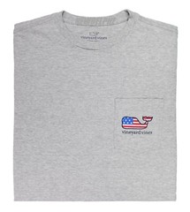 NWT Vineyard Vines Men SS Pocket Crew Tee T-Shirt “SS DISTRESSED FLAG WHALE”