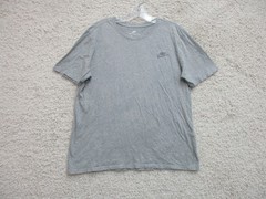 Nike Shirt Medium Adult Gray Tee Casual Swoosh Logo Athletic Cut Modern Fit Mens